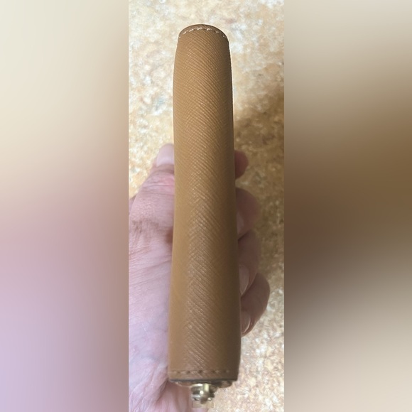 Tory Burch Zip Around Leather Wallet - Picture 6 of 7